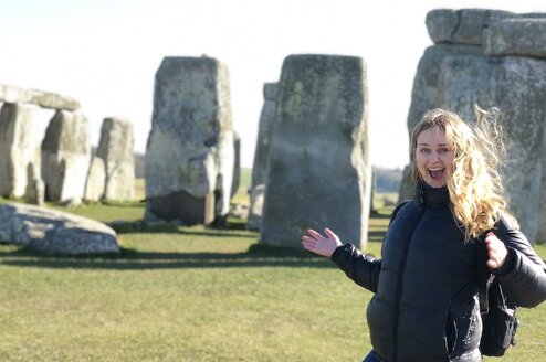 How to Study Abroad in England on a Budget Featured